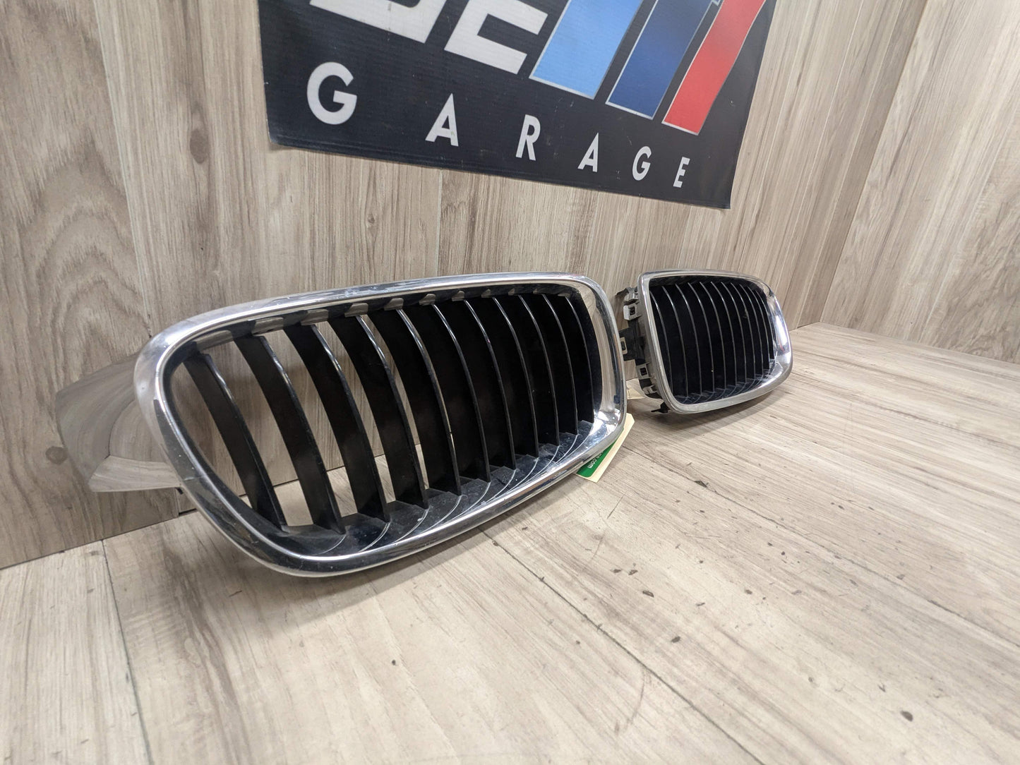 OEM BMW F30 F31 328 330 335 340 Front Left Right Upper Bumper Kidney Grilles SET