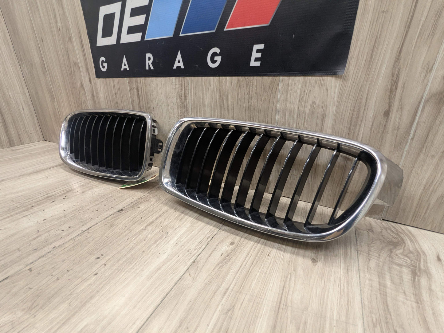 OEM BMW F30 F31 328 330 335 340 Front Left Right Upper Bumper Kidney Grilles SET