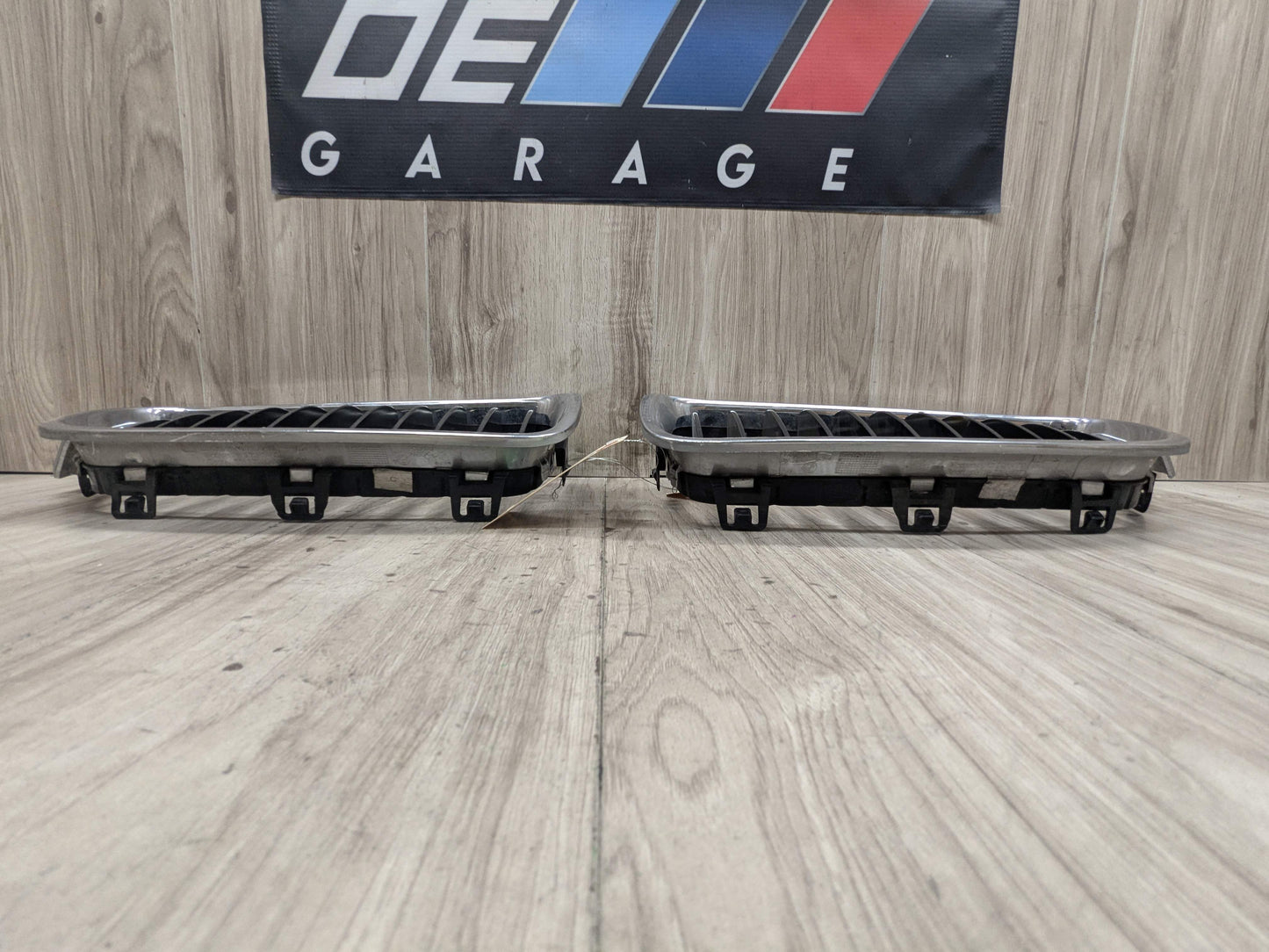 OEM BMW F30 F31 328 330 335 340 Front Left Right Upper Bumper Kidney Grilles SET