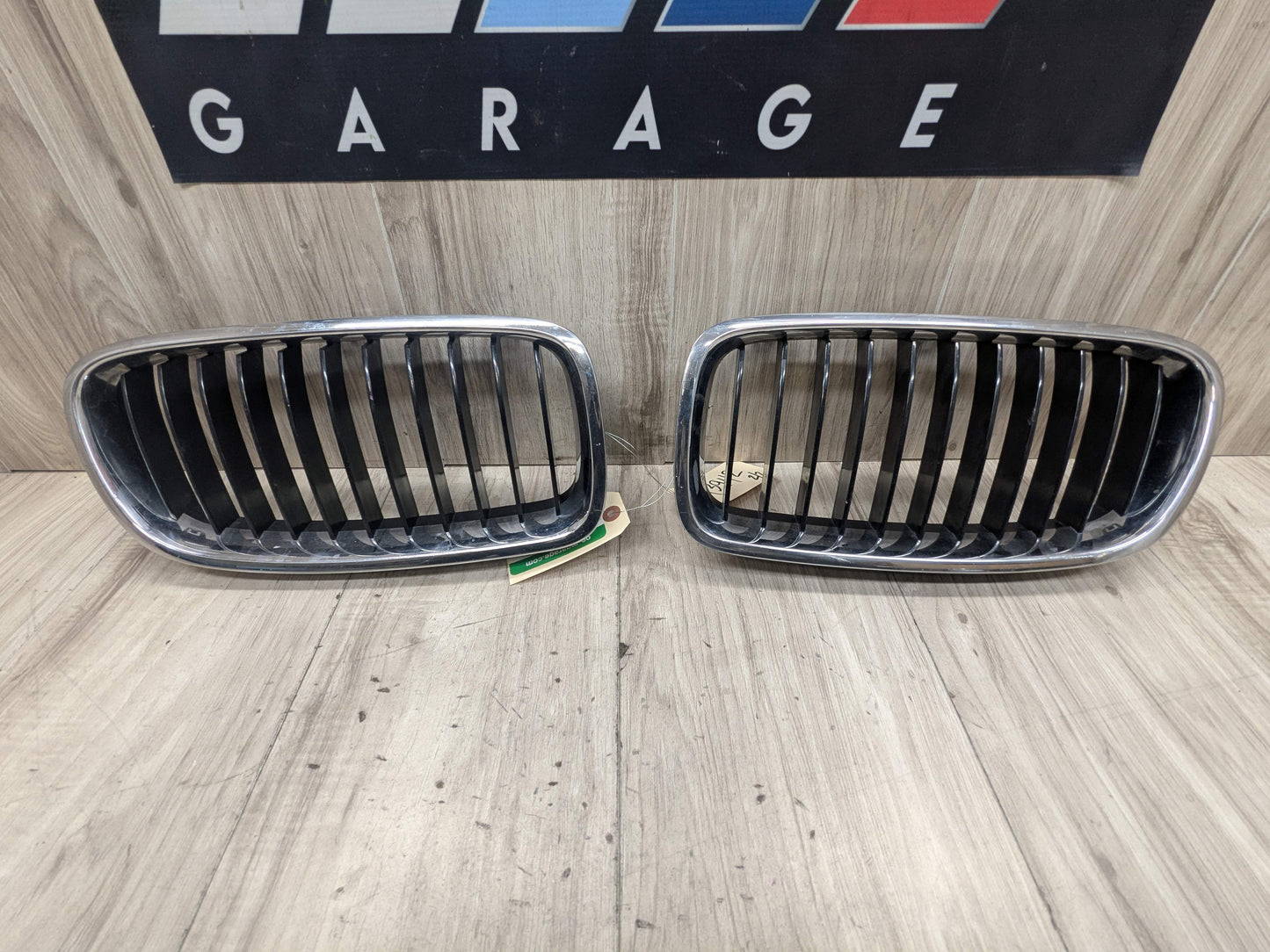 OEM BMW F30 F31 328 330 335 340 Front Left Right Upper Bumper Kidney Grilles SET