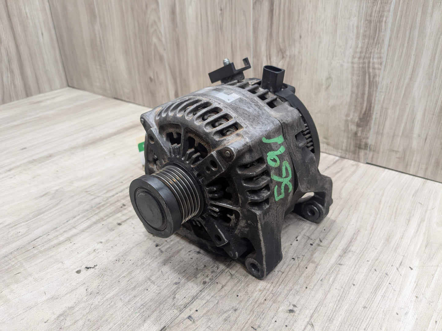 OEM BMW F10 F22 F23 F25 F30 F32 F33 F36 Engine N20 N26 Alternator Generator 170A