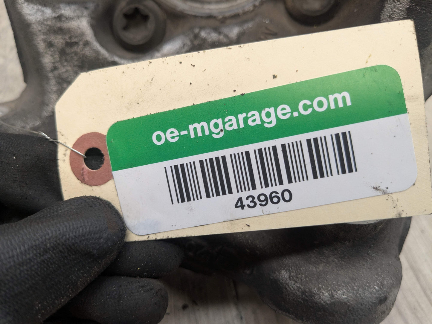 OEM BMW F22 F30 F32 F33 AWD Front Right Passenger Spindle Hub Carrier Knuckle