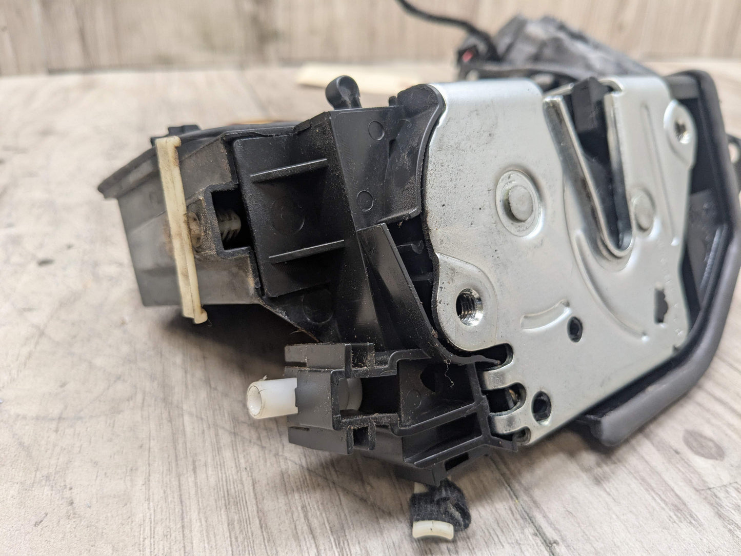 OEM BMW E70 E90 F10 F30 F36 F80 M3 REAR RIGHT PASSENGER Door Lock Latch Actuator