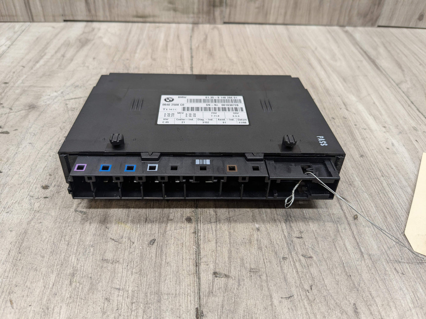 07-10 OEM BMW E93 328 335 M3 Front Left Driver or Right Passenger Seat Module