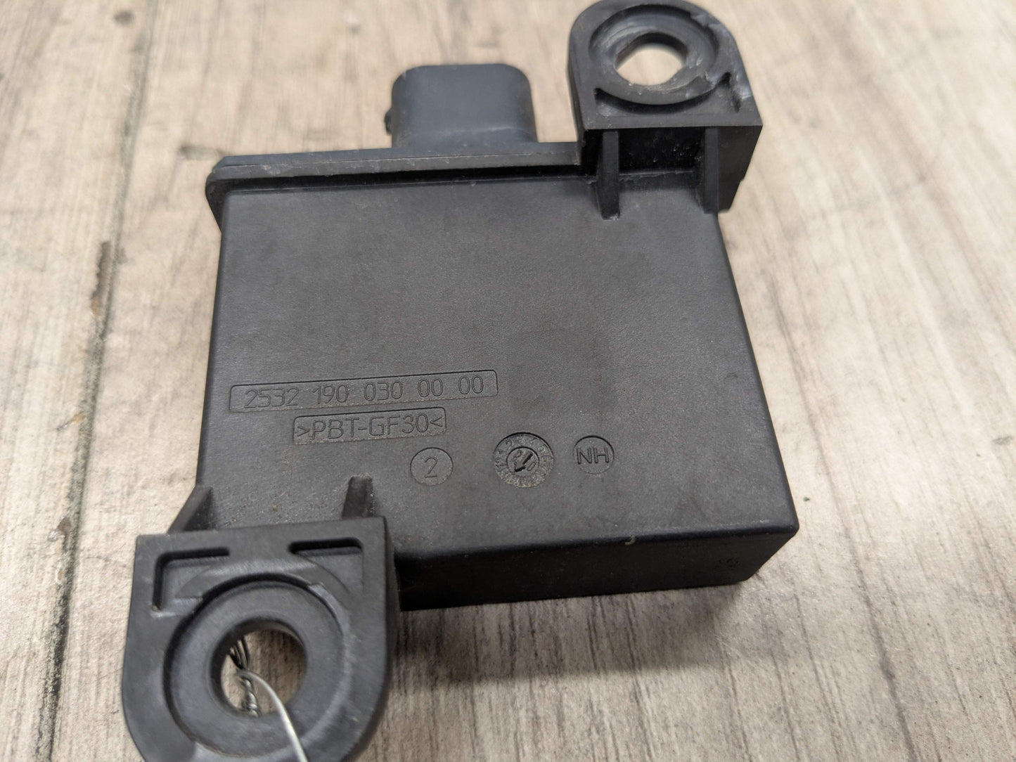 OEM BMW E70 E90 E92 X5 Trigger Transmitter Tire Pressure Monitor Sensor TPMS RDC