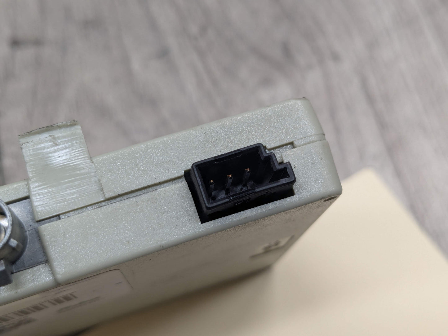 07-13 OEM BMW E93 Convertible Radio Diversity Antenna Amplifier Module Unit