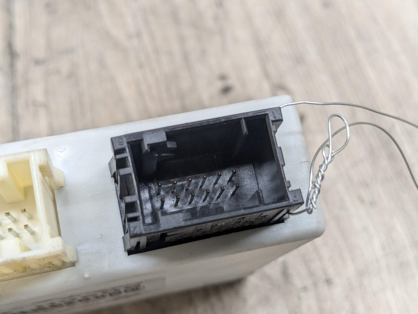 OEM BMW E82 E84 E88 E90 E92 E93 328 335 PDC Parking Distance Control Module Unit