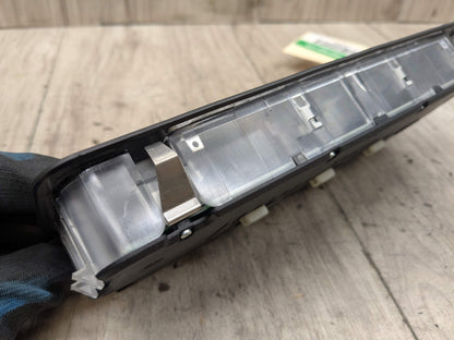 07-13 OEM BMW E88 E93 E89 135 328 335 Z4 M3 Roof Console Dome Light SOS Switch
