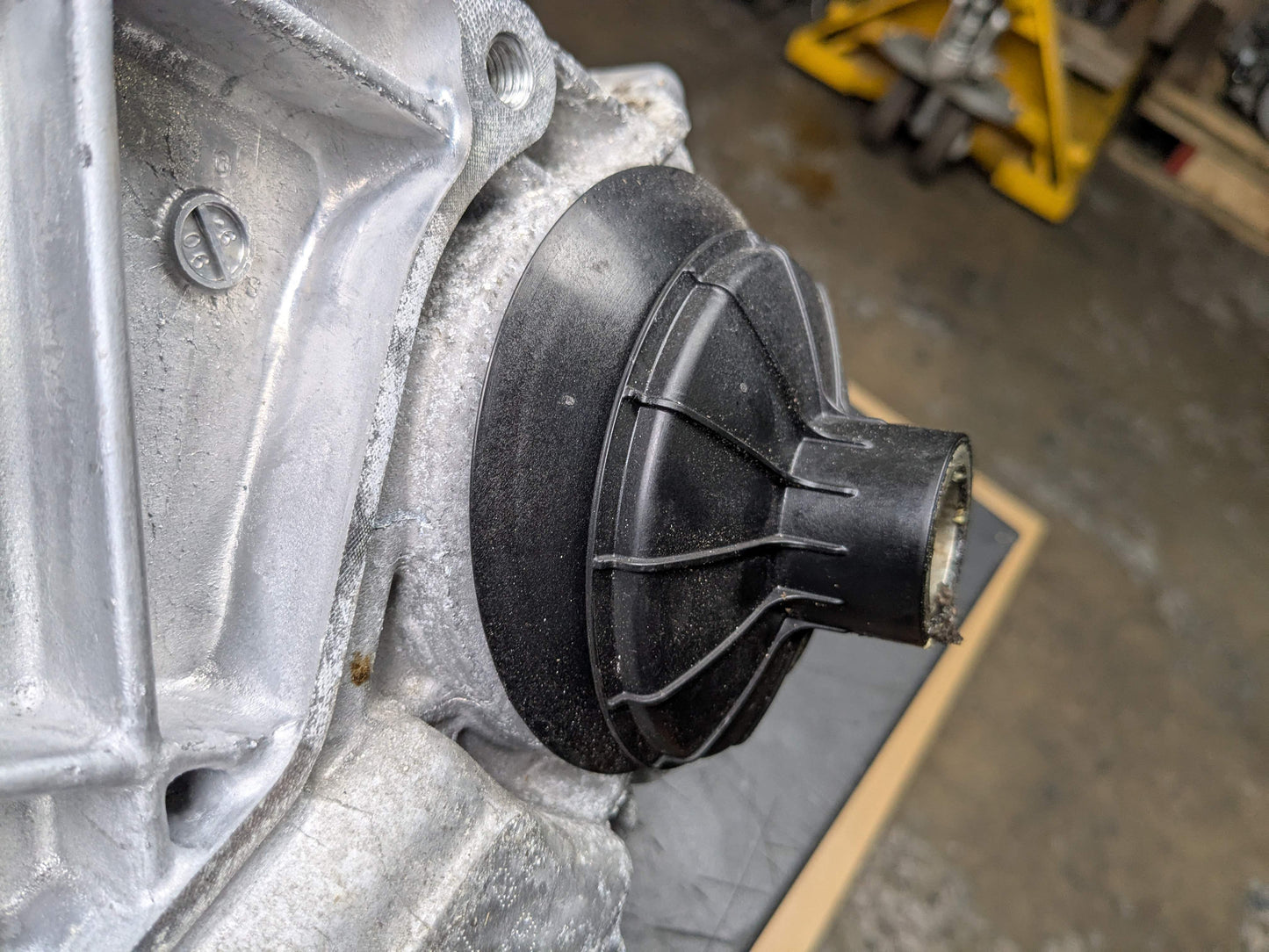 OEM BMW G01 G05* G12* G20 G22 G30 X3 X5 Transmission Transfer Case Gearbox ATC13