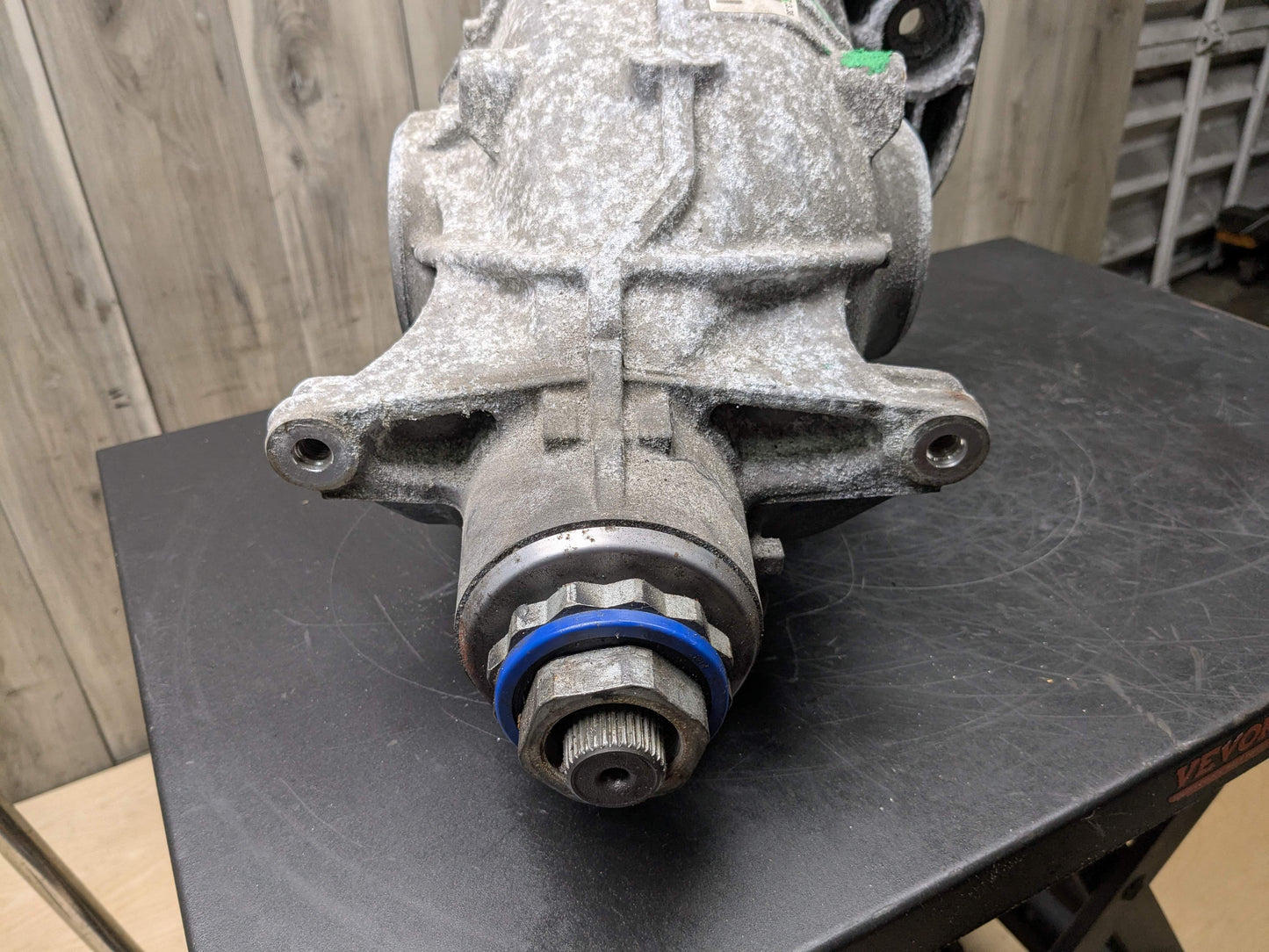 OEM BMW G01 G02 X3 X4 xDrive AWD Rear Differential Axle Gearbox Carrier 3.38