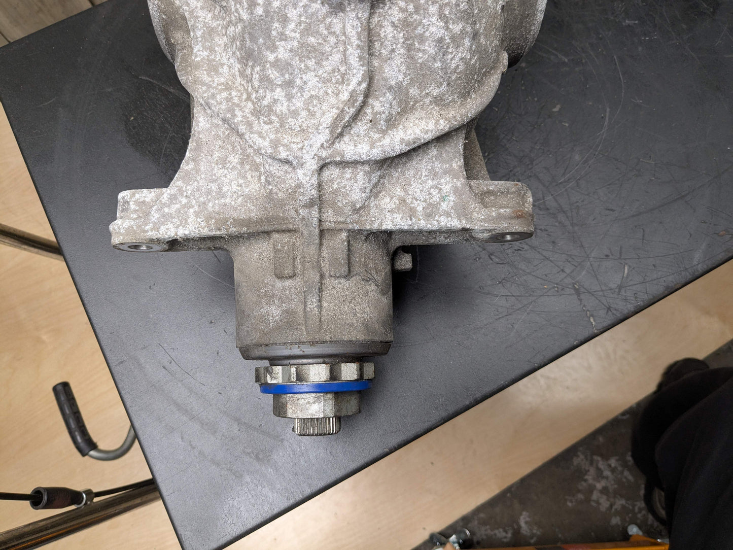 OEM BMW G01 G02 X3 X4 xDrive AWD Rear Differential Axle Gearbox Carrier 3.38