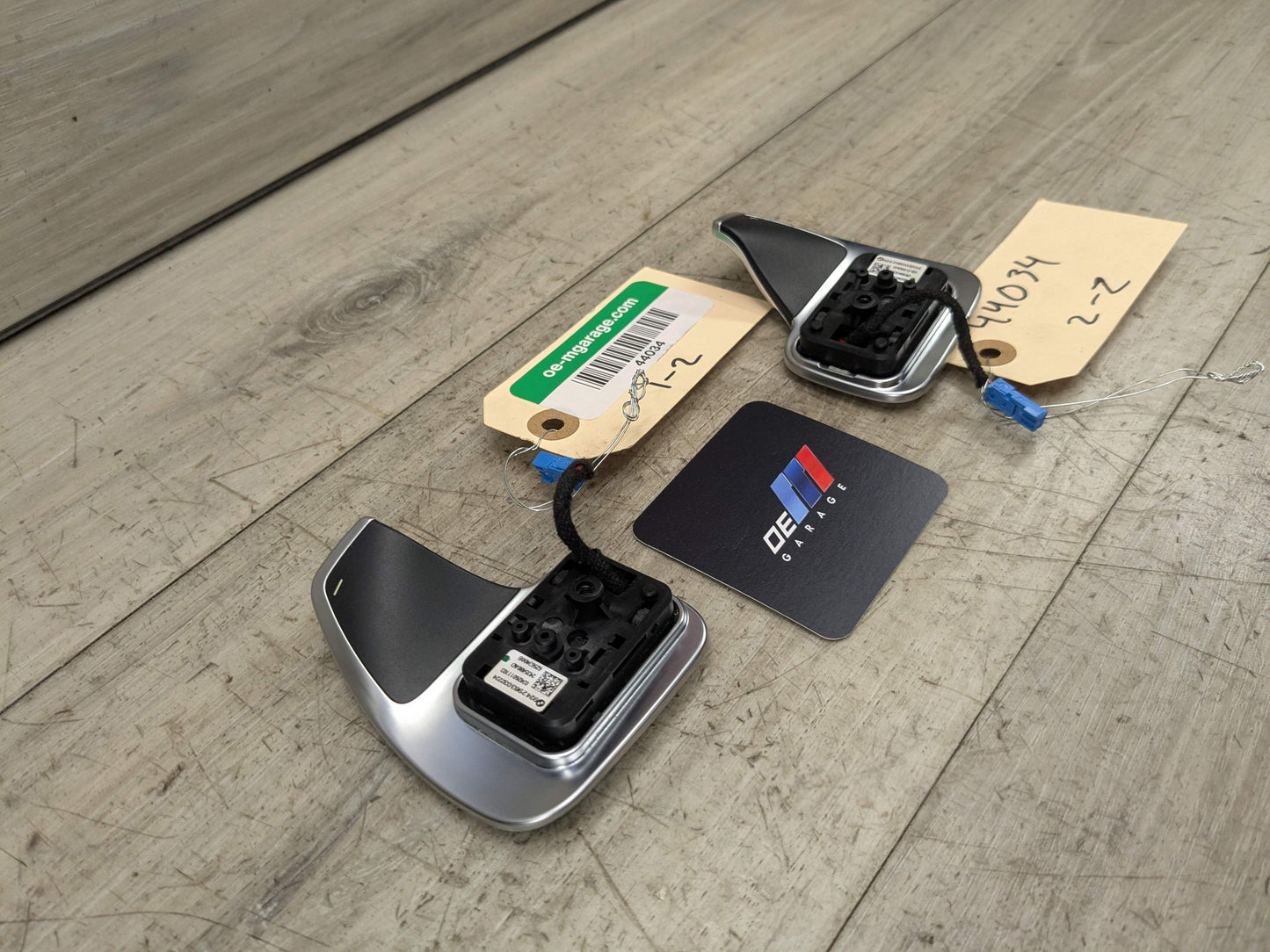 OEM BMW F15 F25 F30 F32 F33 F36 F48 X1 X3 X5 AT Paddle Shifter Plus Minus PAIR