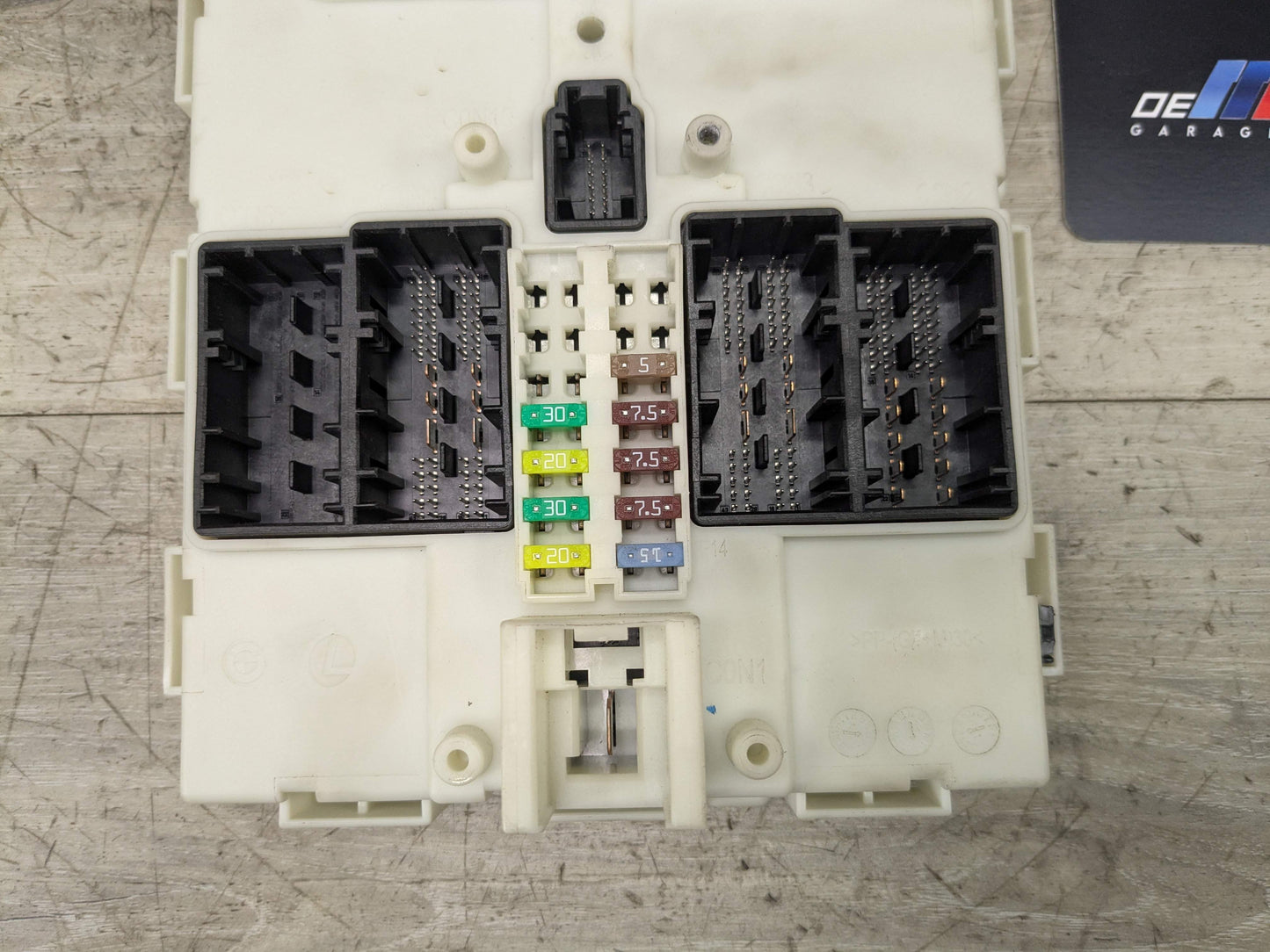 OEM BMW F30 F32 F33 F36 F80 F82 F83 M3 M4 Body Control Junction Box Module FEM