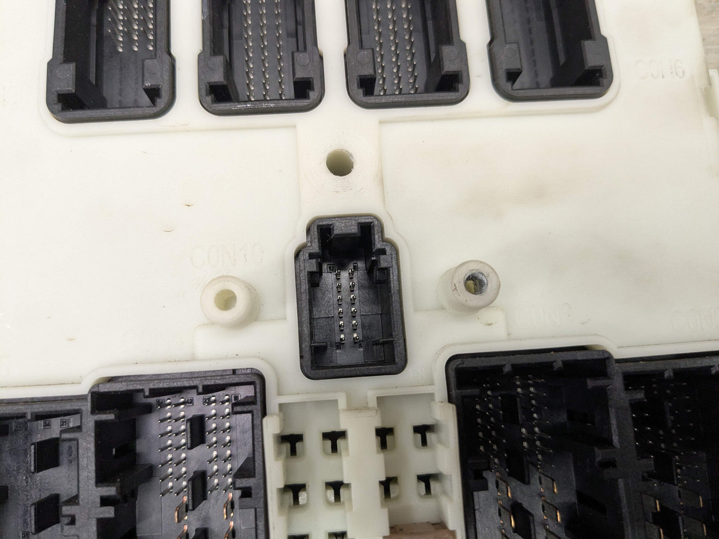 OEM BMW F30 F32 F33 F36 F80 F82 F83 M3 M4 Body Control Junction Box Module FEM