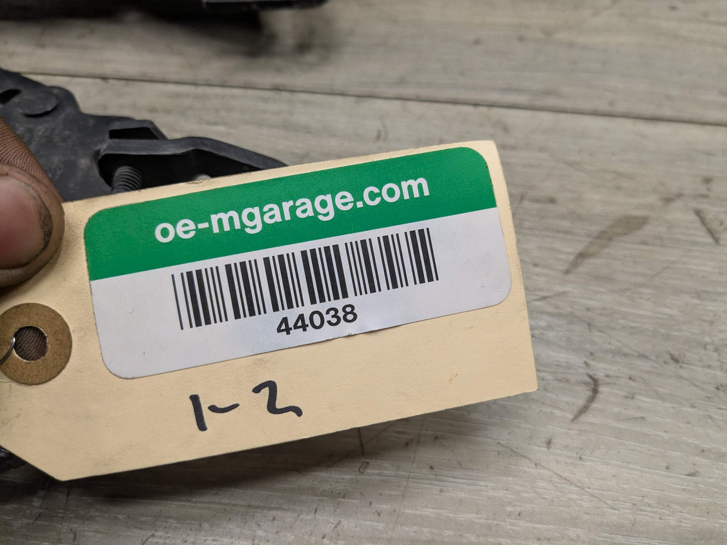 OEM BMW F22 F23 F30 F32 F33 F36 F80 F82 F83 F87 Left Right Side Hood Hinges PAIR