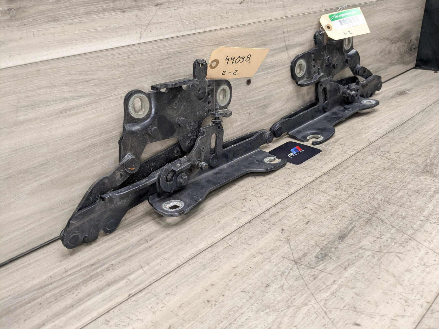 OEM BMW F22 F23 F30 F32 F33 F36 F80 F82 F83 F87 Left Right Side Hood Hinges PAIR