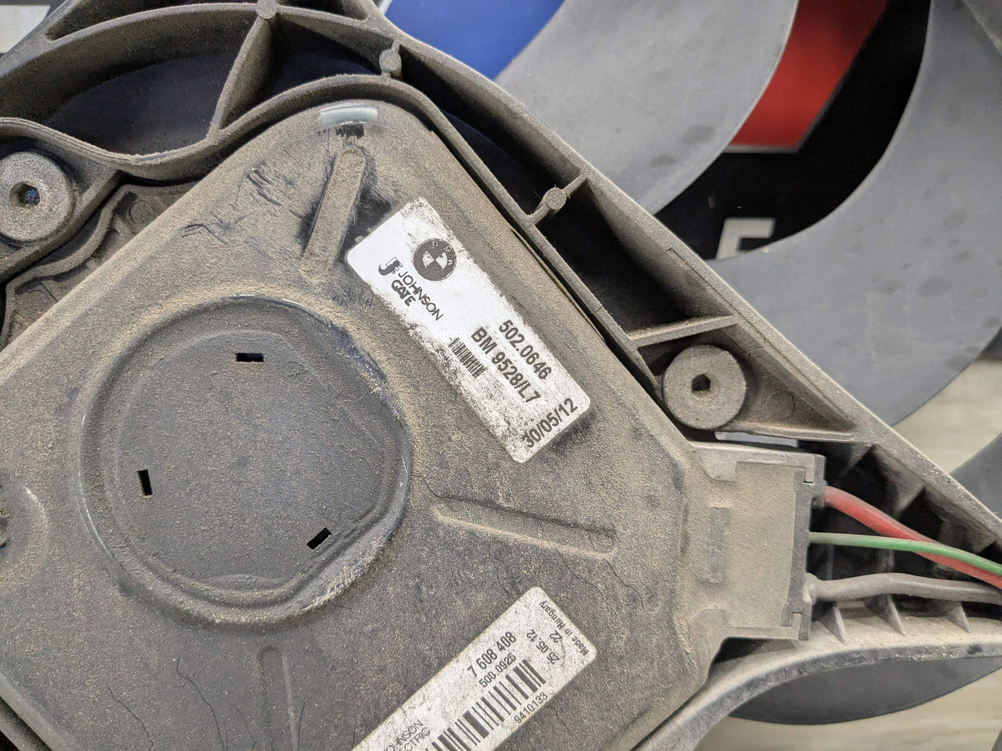 OEM BMW F22 F30 F32 F36 Engine N20 N26 N55 Radiator Cooling Auxiliary Fan 600W