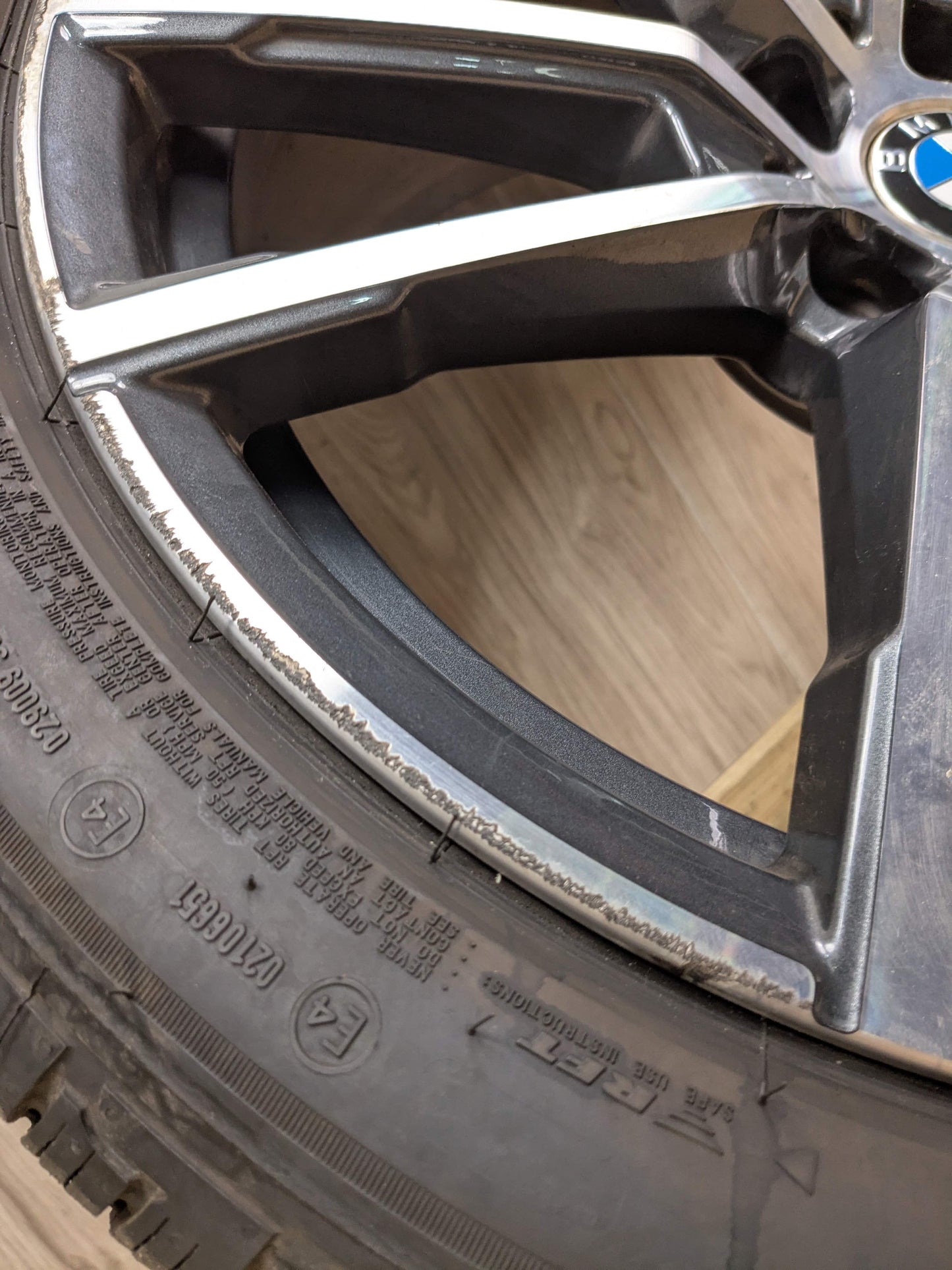 *OEM BMW G20 G22 G23 G42 330 M340 FRONT Rim Wheel 18x7.5 ET25 V-spoke Style 780