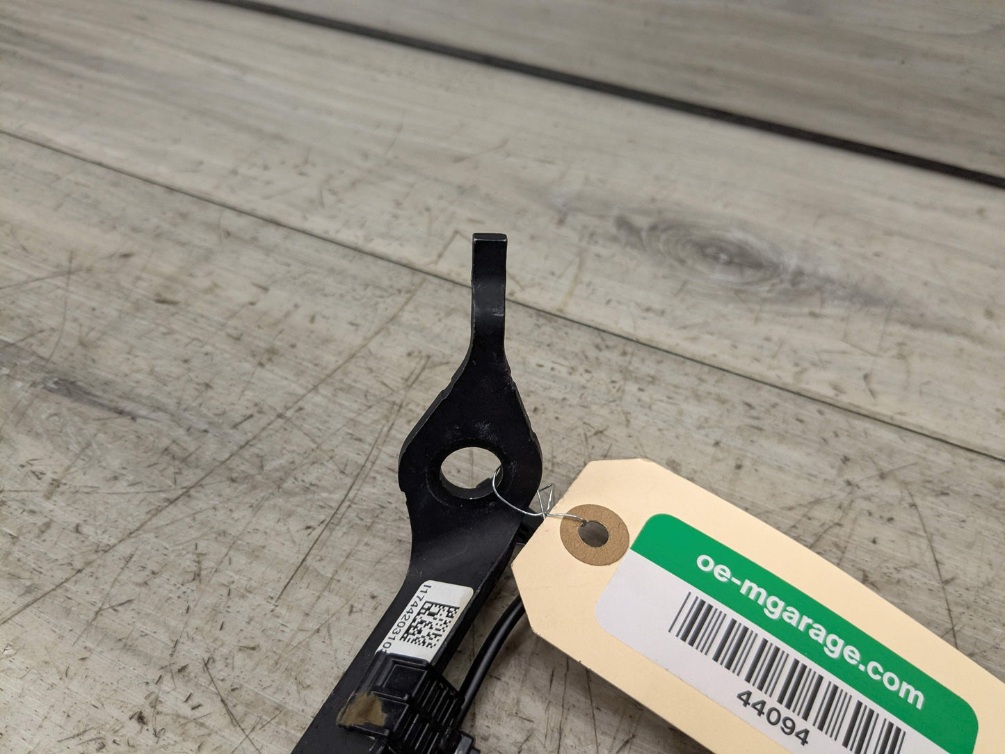 OEM BMW G20 G22 G26 G80 G82 M3 M4 Rear Left Driver Seatbelt Seat Belt Buckle