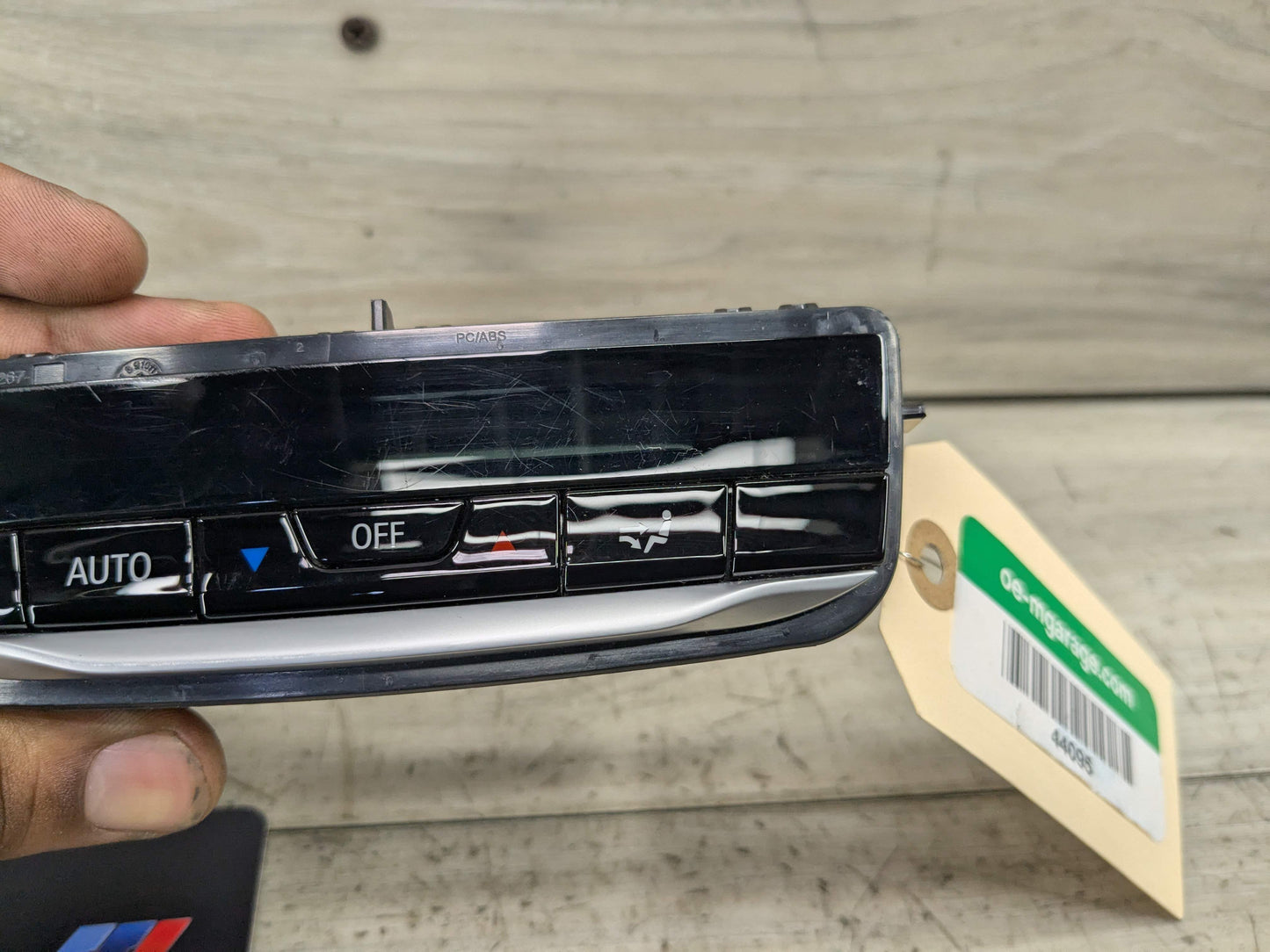 OEM BMW G20 G22 G23 G26 G80 G82 G83 Rear AC Air Climate Control Switch Module