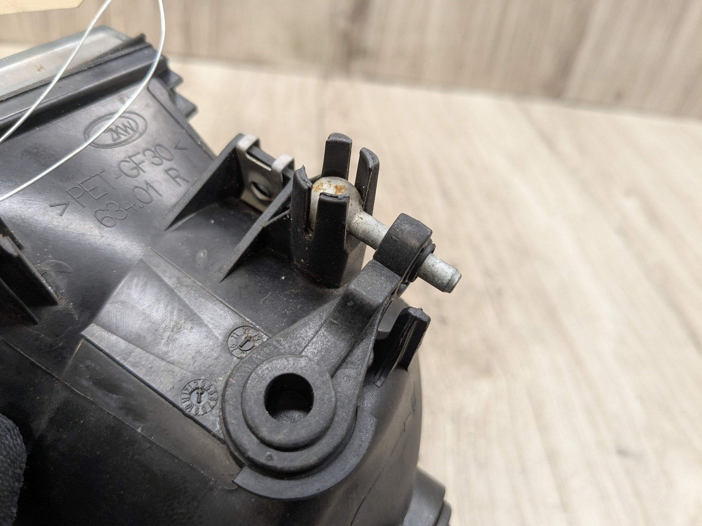 07-13 OEM BMW E92 E93 328 335 Front Bumper Right Passenger Side Fog Light Lamp