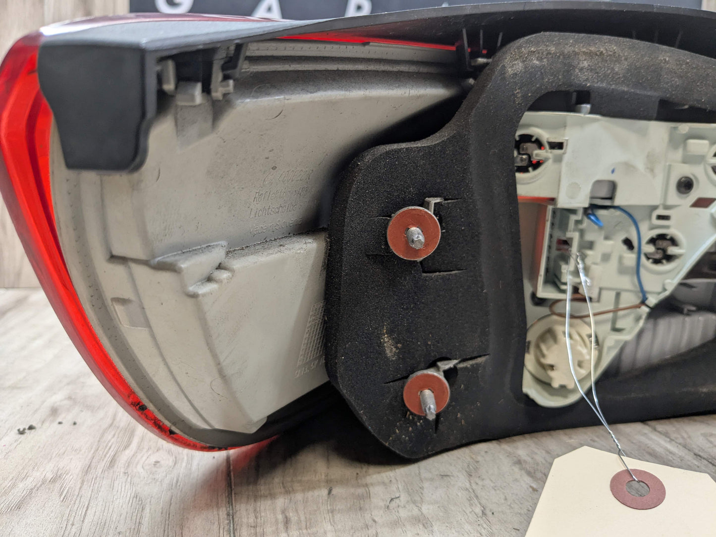 07-10 OEM BMW E93 328 335 M3 CONVERTIBLE Rear Right Passenger Outer Tail Light