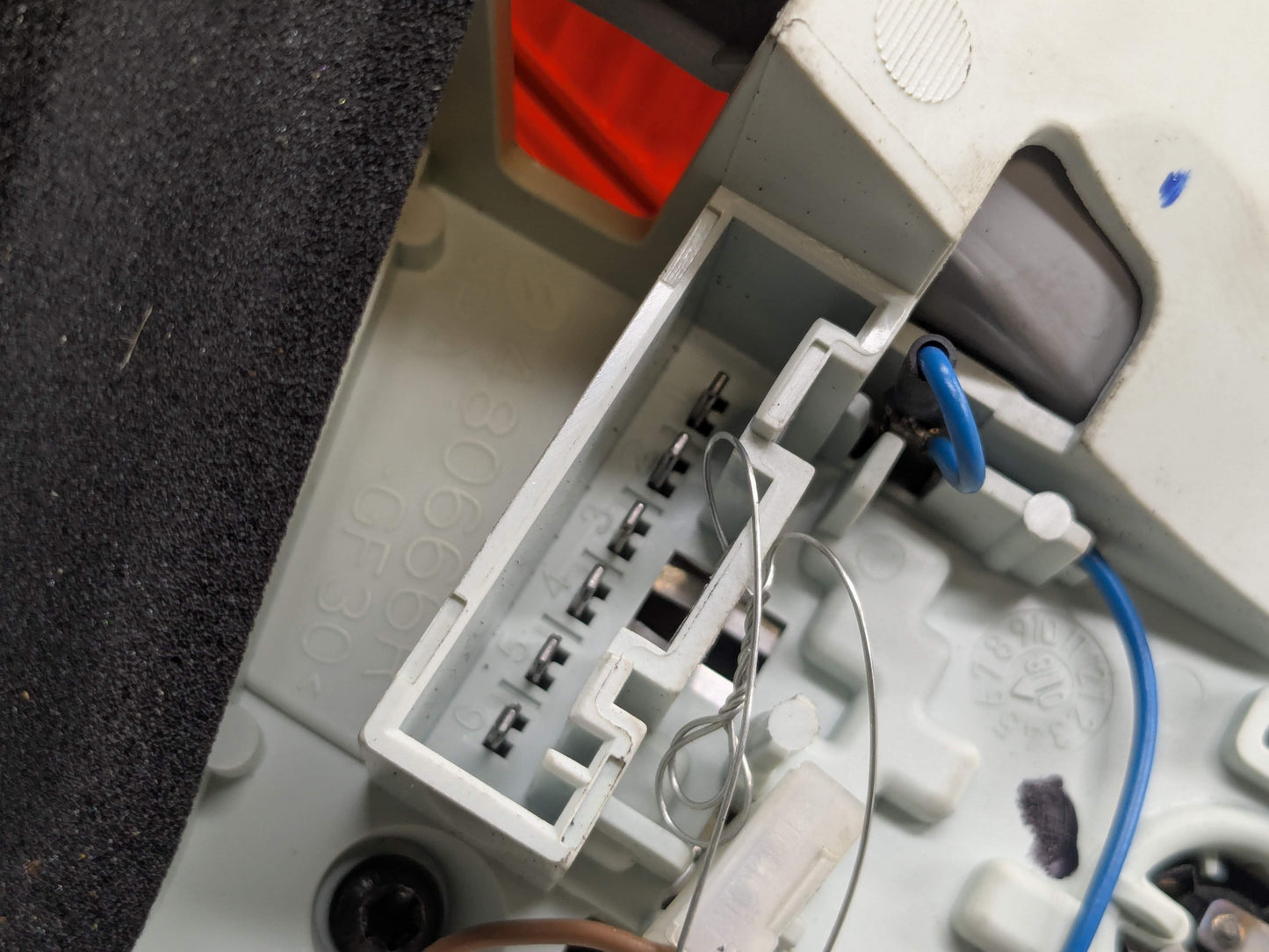 07-10 OEM BMW E93 328 335 M3 CONVERTIBLE Rear Right Passenger Outer Tail Light