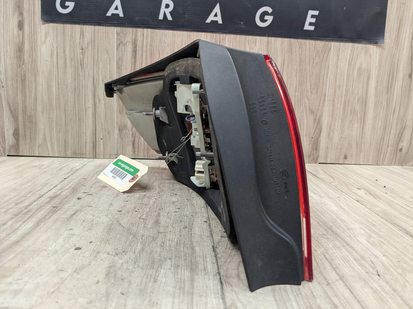 07-10 OEM BMW E93 328 335 M3 CONVERTIBLE Rear Right Passenger Outer Tail Light