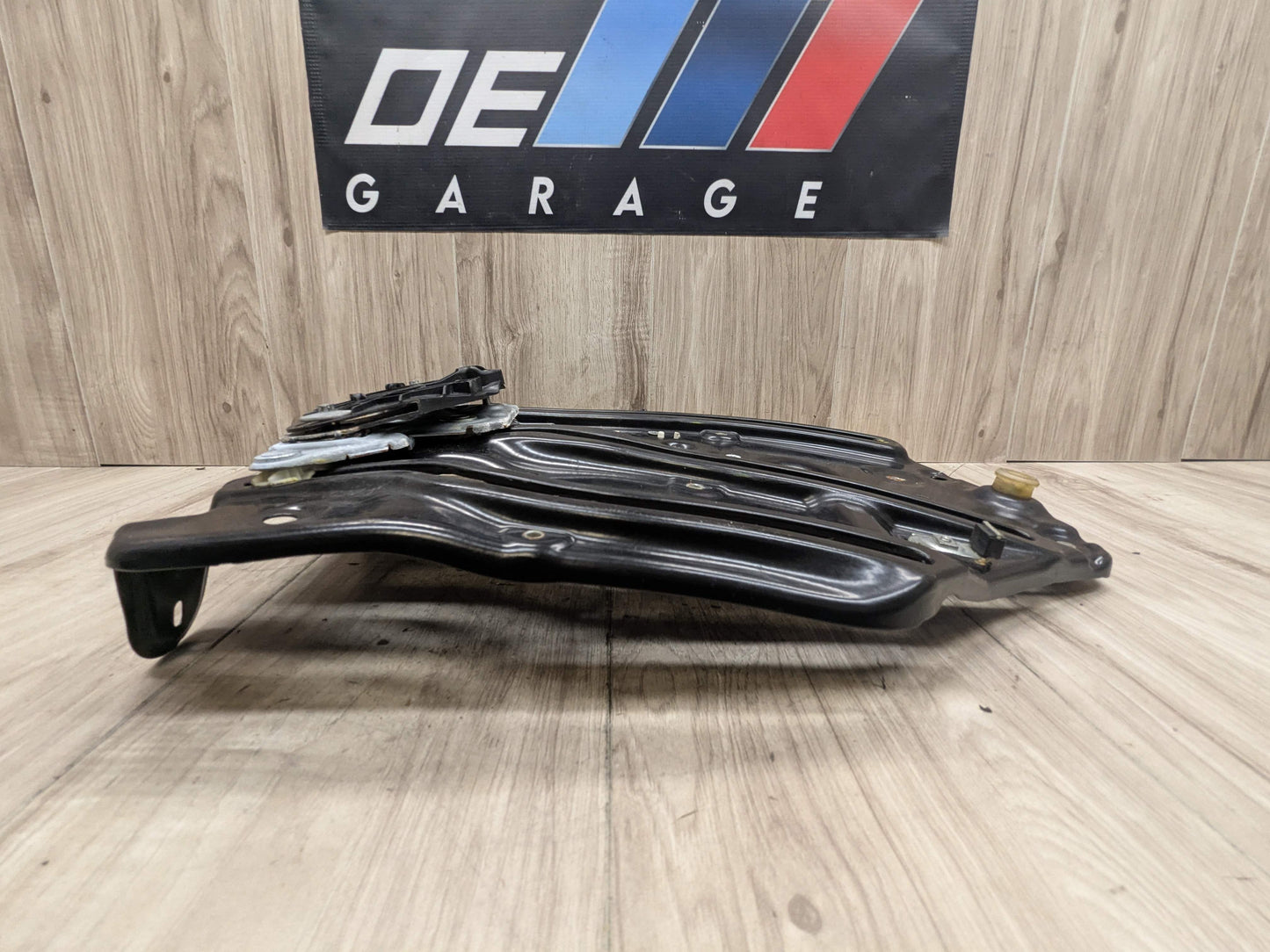 07-13 OEM BMW E93 328 335 M3 Rear Right Passenger Side Window Lift Regulator