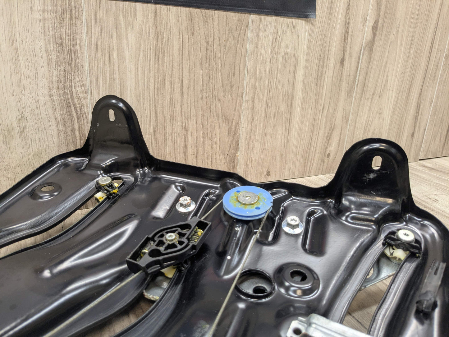 07-13 OEM BMW E93 328 335 M3 Rear Left Driver Side Window Lift Regulator