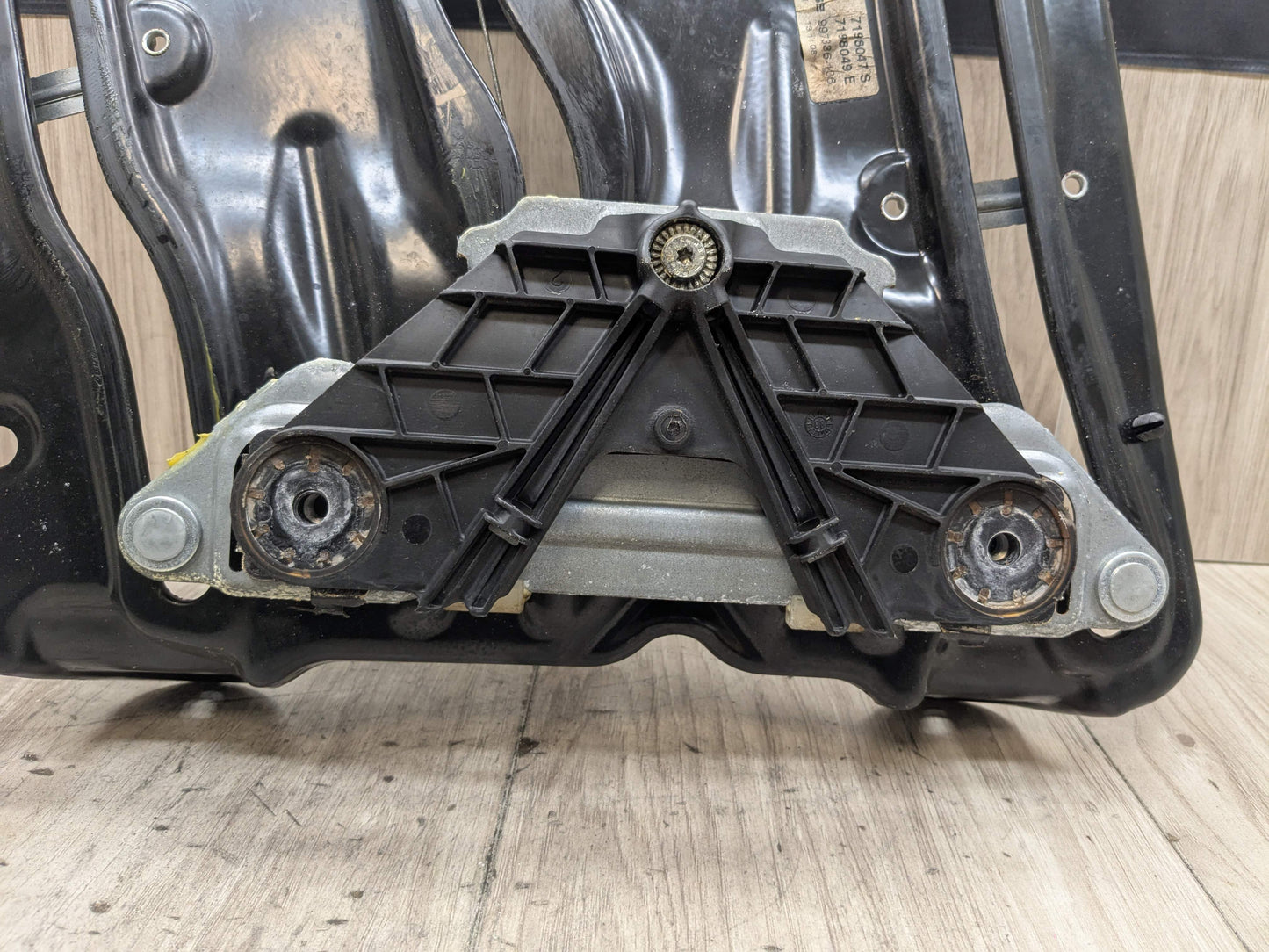 07-13 OEM BMW E93 328 335 M3 Rear Left Driver Side Window Lift Regulator