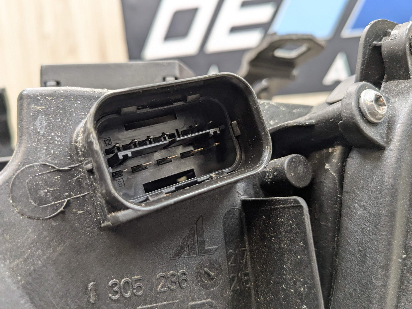 07-10 OEM BMW E92 E93 Right Passenger Dynamic Adaptive Xenon Headlight + Modules