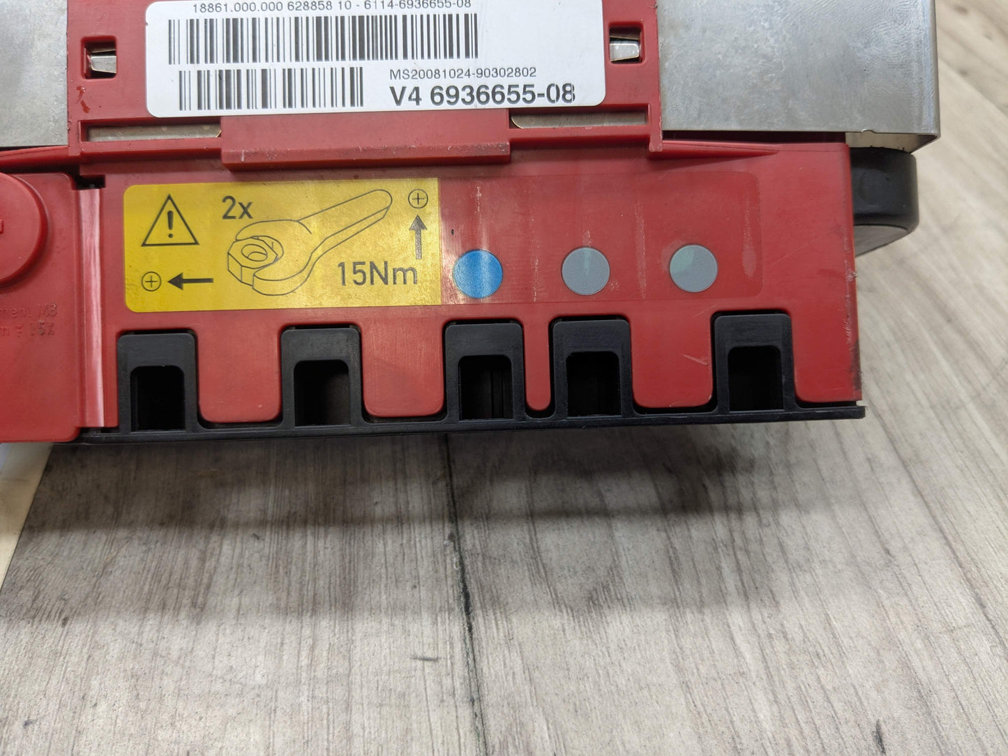 OEM BMW E82 E88 E90 E92 Battery Power Junction Distribution Fuse Box Voltage