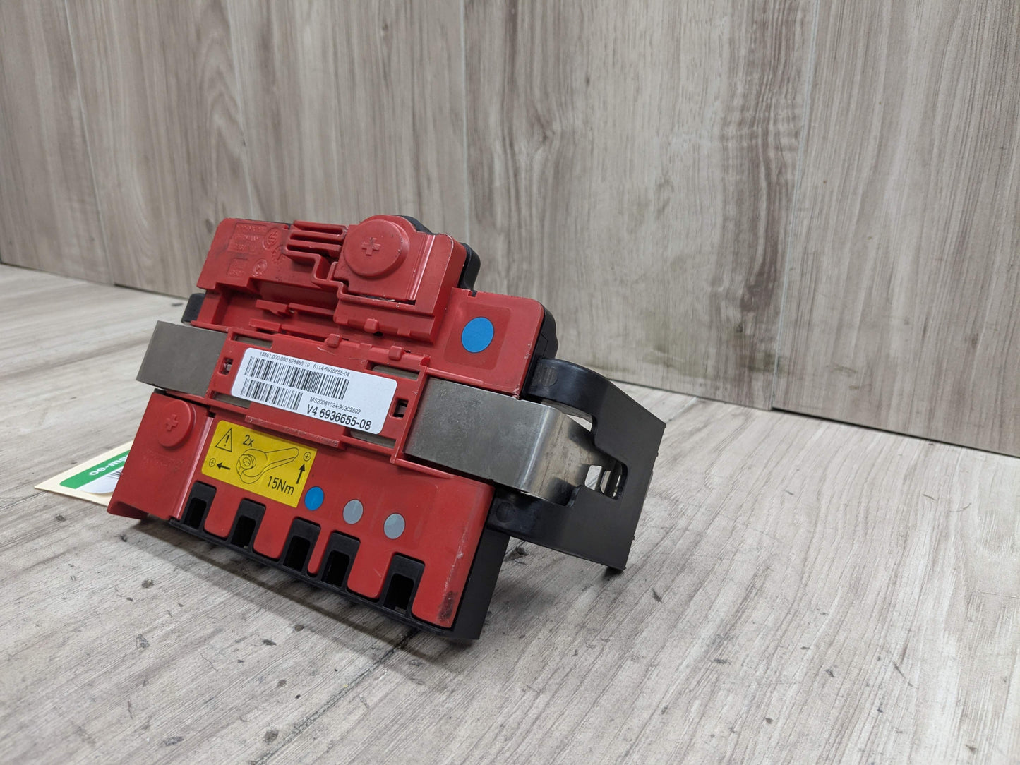 OEM BMW E82 E88 E90 E92 Battery Power Junction Distribution Fuse Box Voltage