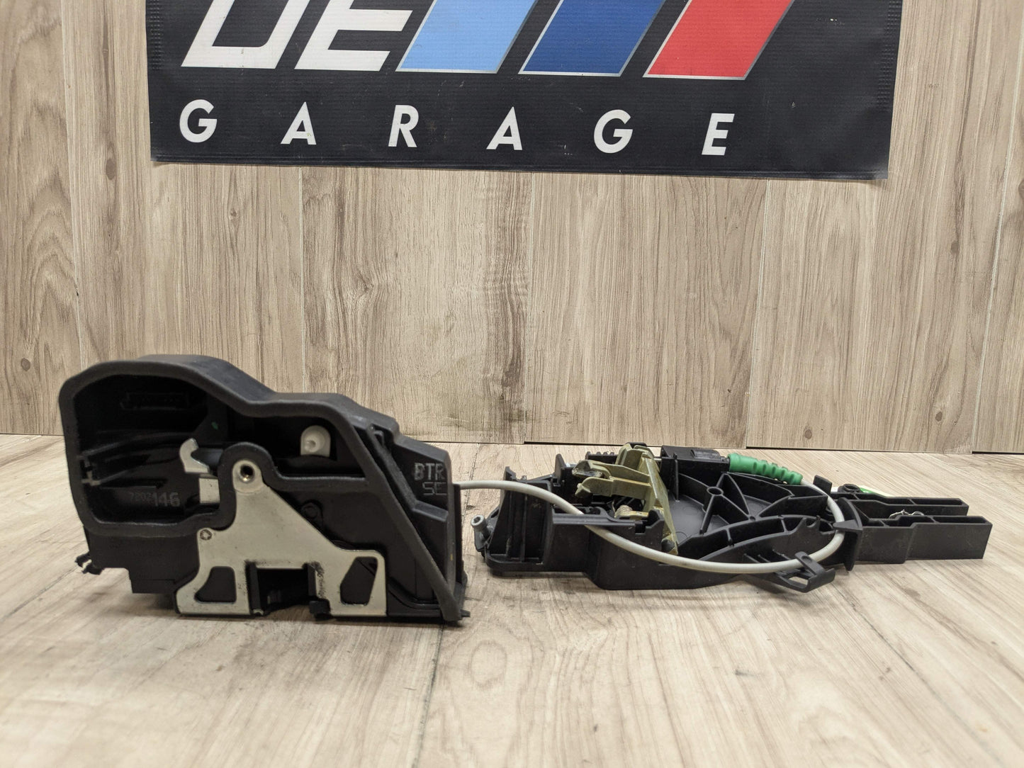 OEM BMW E82 E90 F23 F30 F32 E60 F01 M4 X6 REAR RIGHT Door Lock Latch Actuator