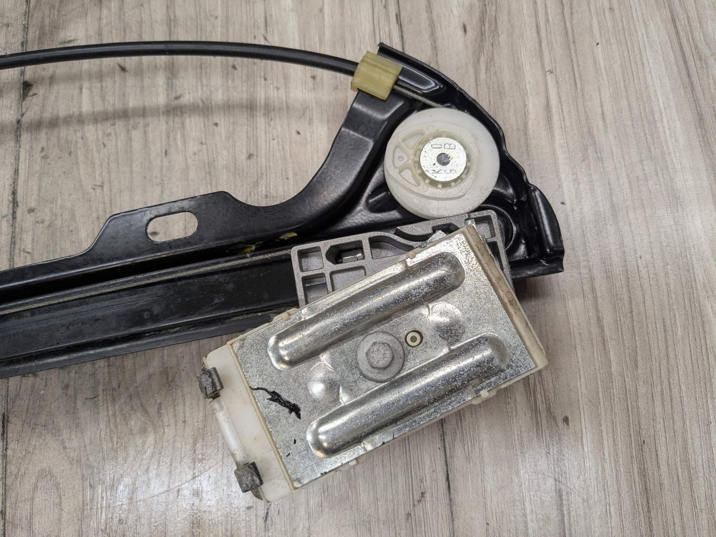 07-13 OEM BMW E92 E93 335 M3 Front Left Driver Door Window Regulator w/ Motor