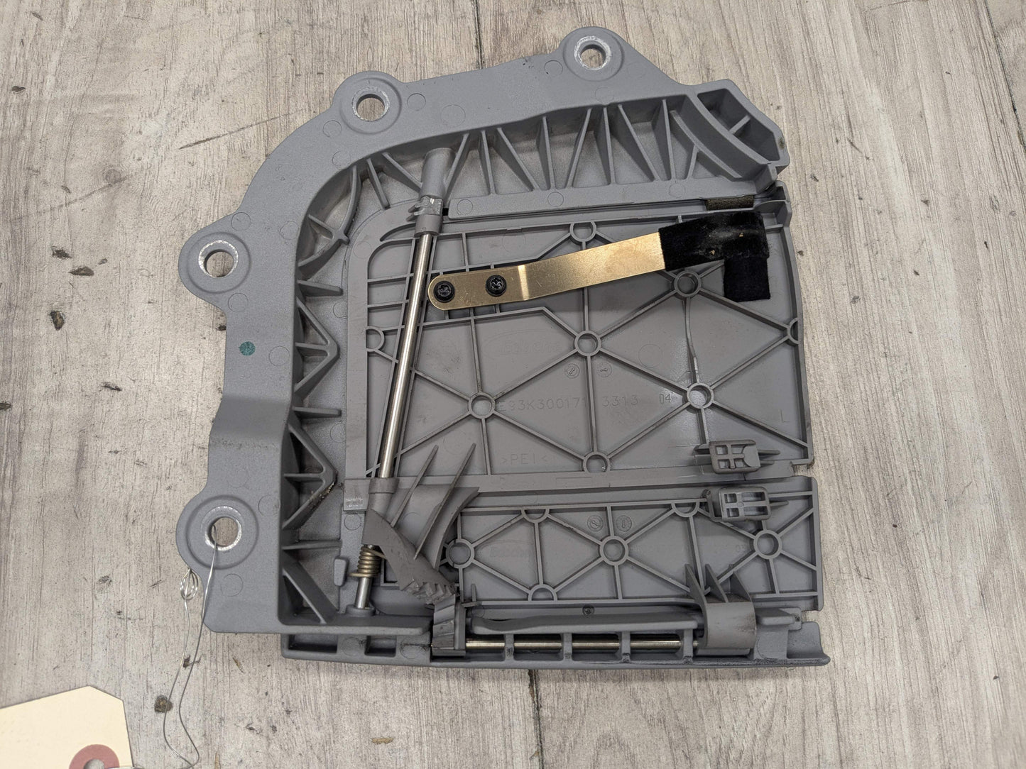 07-13 OEM BMW E93 328 335 M3 Left Driver Convertible Folding Top Hinge Flap Gray