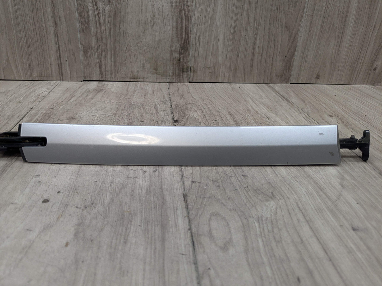 OEM BMW E93 335 M3 F33 F83 M4 Convertible Roof Top Hinge Cover Right Silver