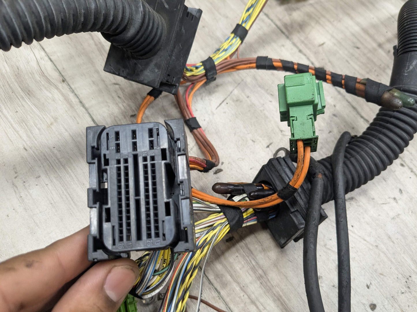 07-10 OEM BMW E90 E92 E93 335 335is N54 Engine Wiring Harness