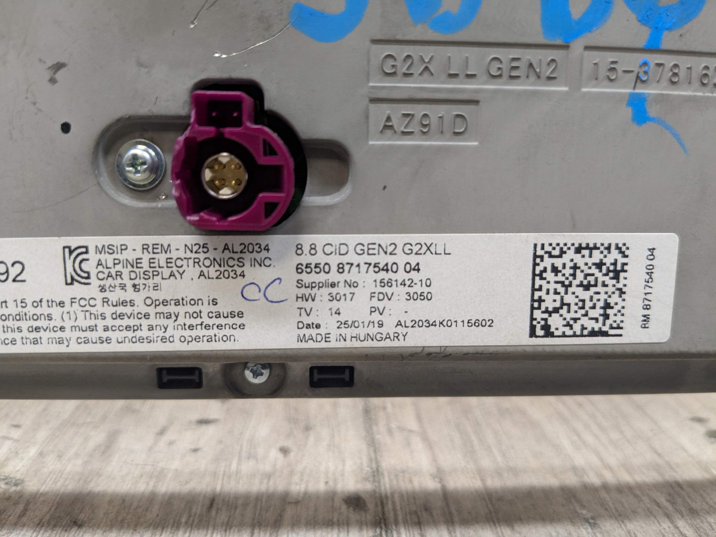 OEM BMW G20 G22 G23 G42 G80 G82 G83 CID Navigation Monitor Display Screen 8.8"