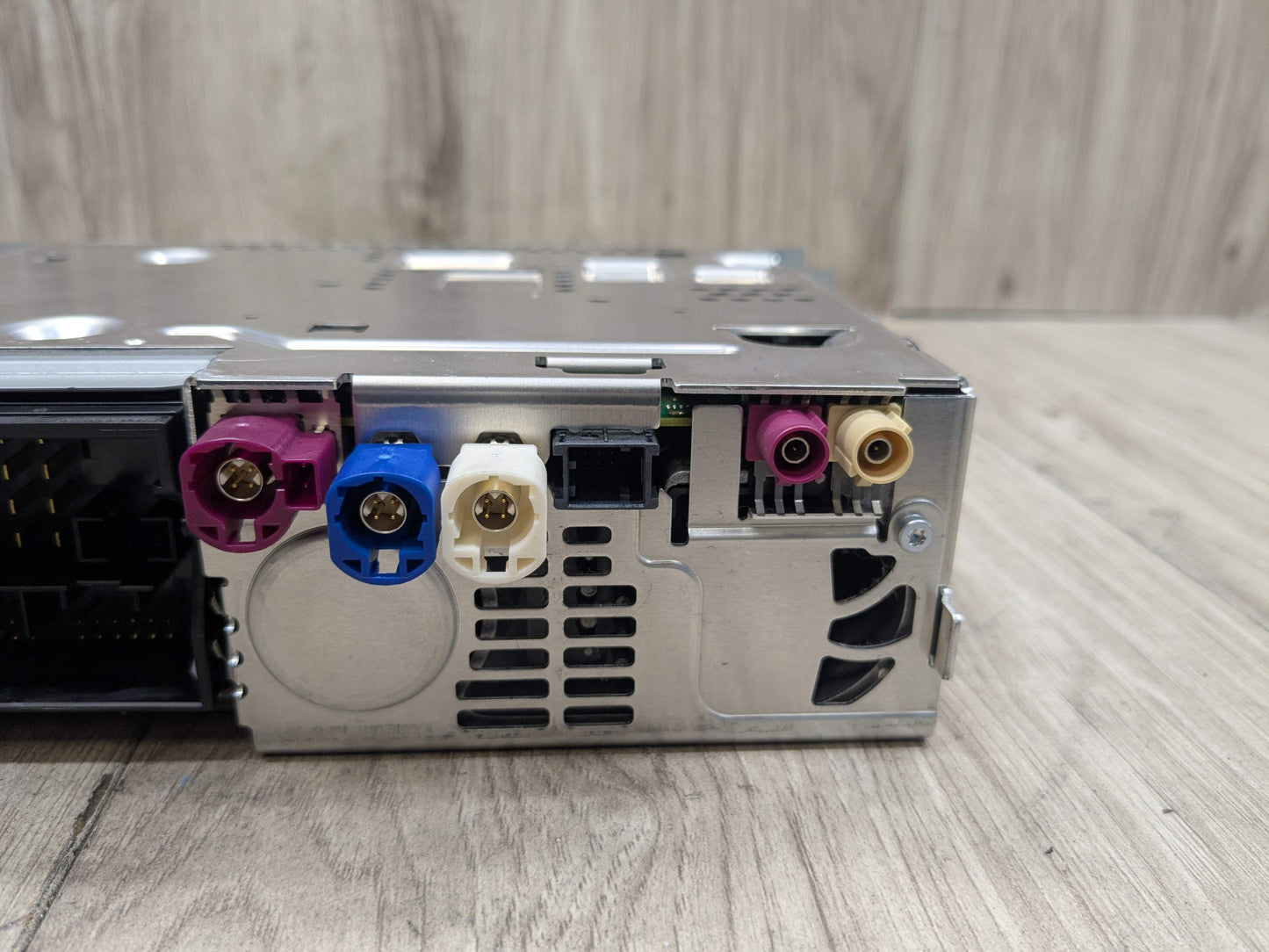 OEM BMW G01 G02 G20 G29 Headunit Head Unit Radio Control Module Media2