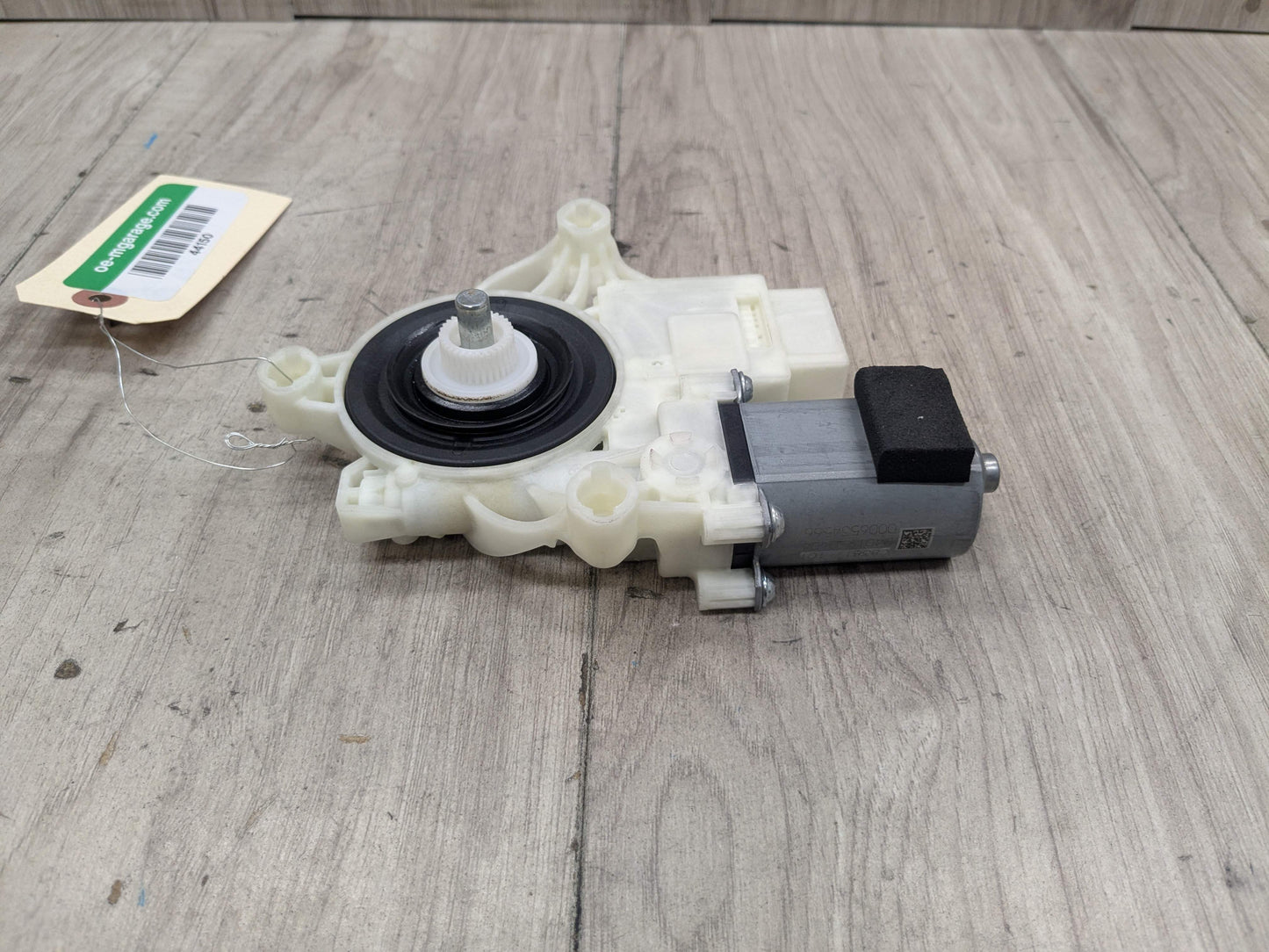 19-24 OEM BMW G20 G80 330 M340 M3 Rear Left Driver Door Window Regulator Motor