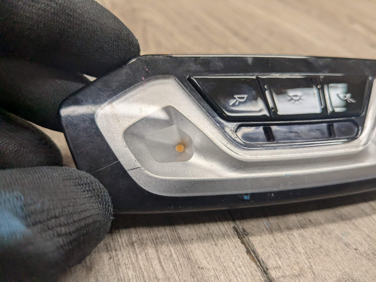 OEM BMW G20 G22  G23 G26 G42 Rear Center Dome Reading Light LED Panel