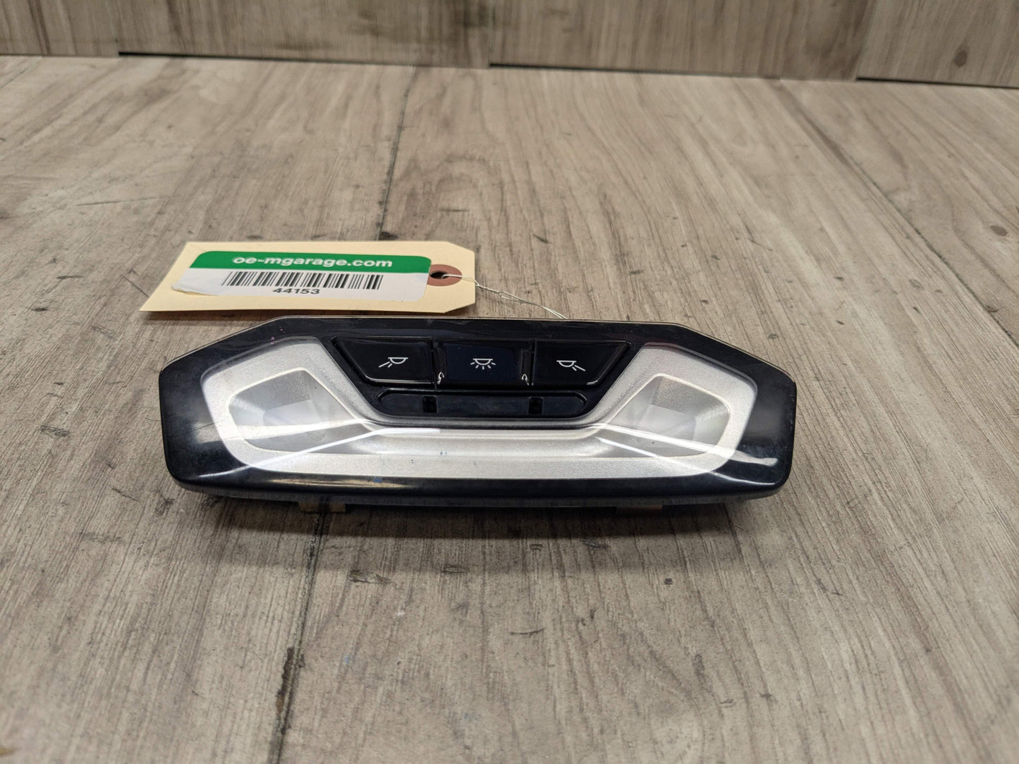 OEM BMW G20 G22  G23 G26 G42 Rear Center Dome Reading Light LED Panel