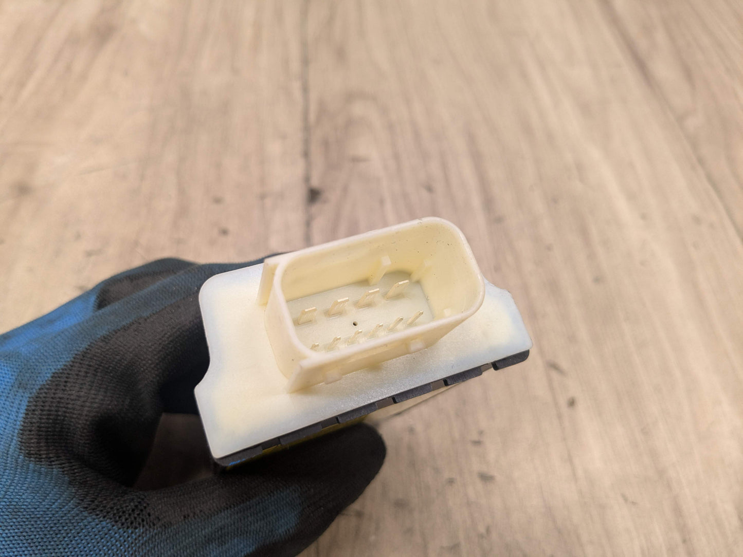 OEM BMW F90 F97 G01 G12 G20 G26 G30 Front Left Right Seat Occupant Sensor Module