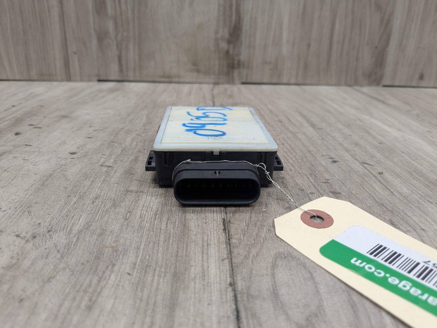 OEM BMW F90 G01 G05 G16 G20 G22 G23 G26 G30 G80 Blind Spot Sensor Radar Module