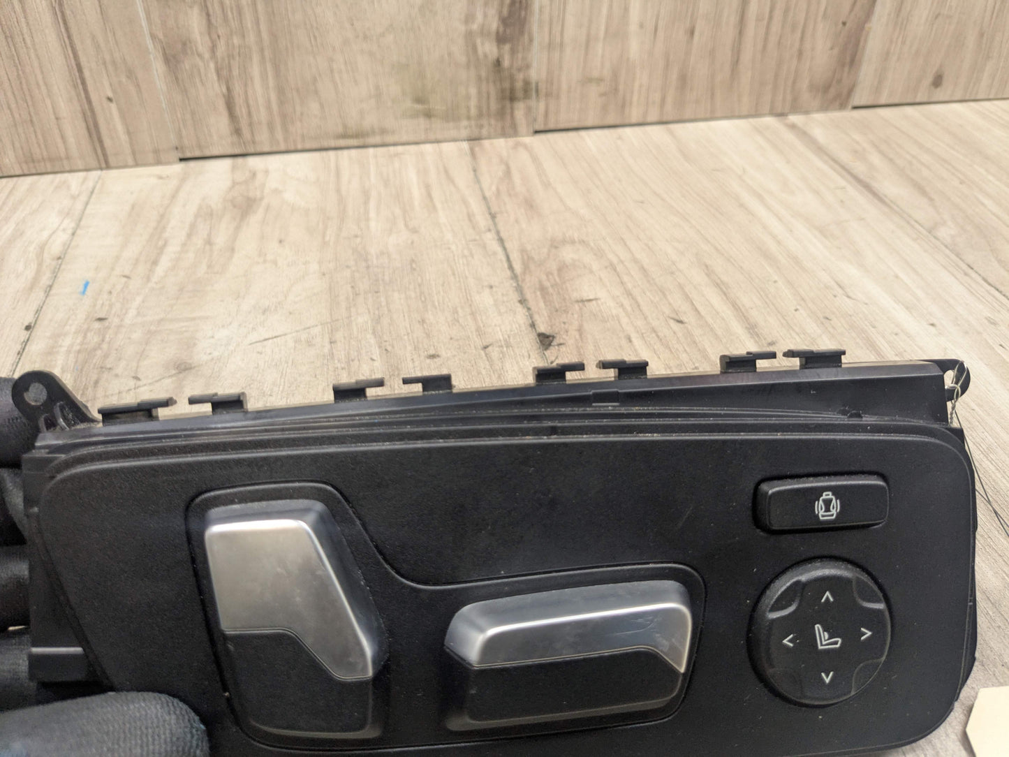 19-24 OEM BMW F97 G01 G20 G26 Front Right Passenger Seat Adjust Control Switch