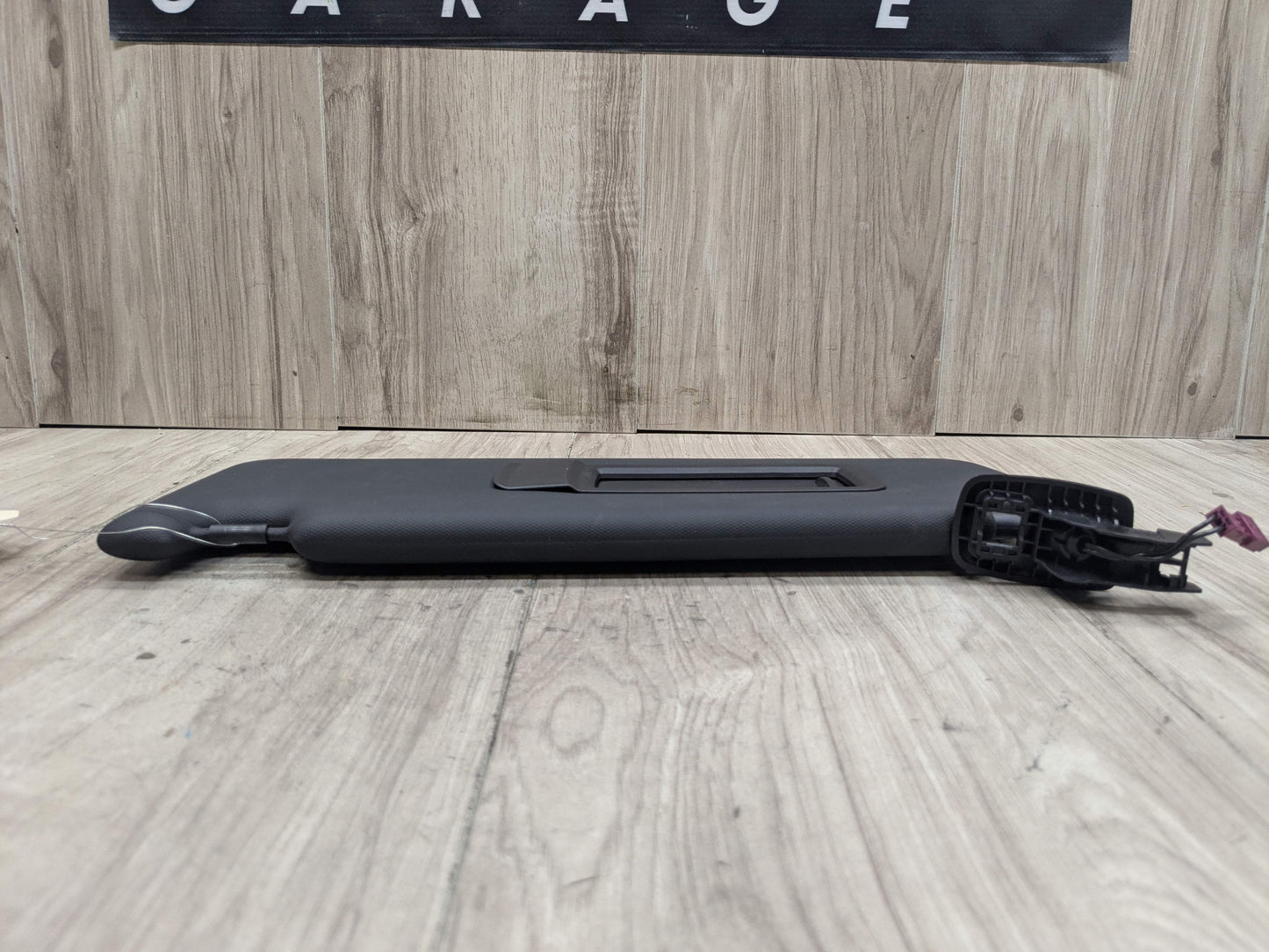 19-24 OEM BMW G20 G80 330 M340 M3 Left Driver Side Interior Sun Visor Black