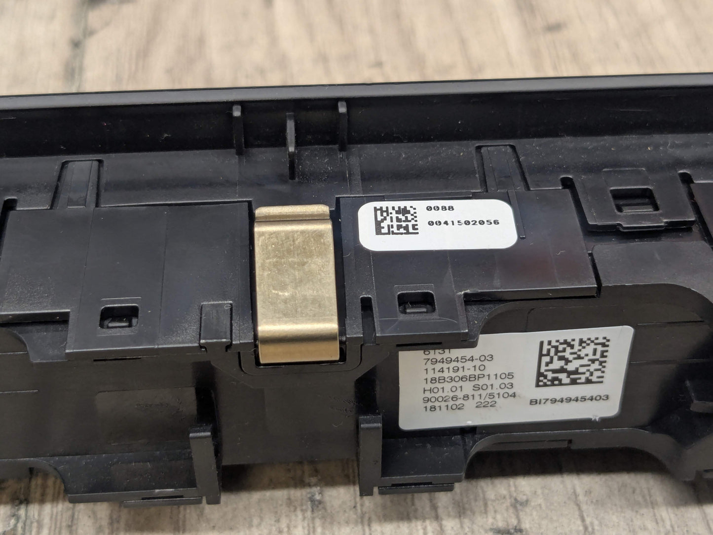 OEM BMW G20 G22 G23 G80 G82 G83 M3 M4 Control Panel Radio Media Buttons Control