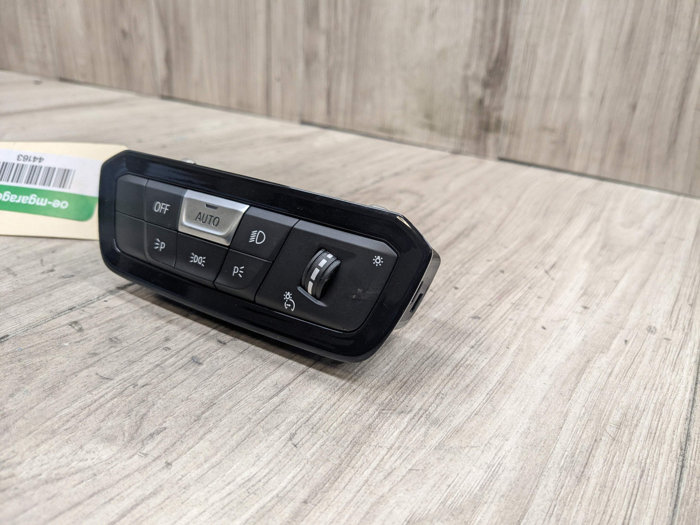 OEM BMW G20 G22 G23 G26 G42 G80 G82 M3 M4 Headlight Control Switch Light Module